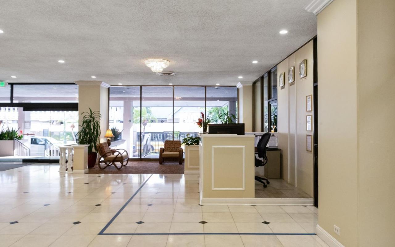 Private One Bedroom Condo, With Corporate Rental Car Savings Code Included, Free Onsite Parking Honolulu Luaran gambar